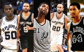 拜仁莱万多夫斯基连续两场梅开二度（拜仁锋霸莱万连场梅开二度）