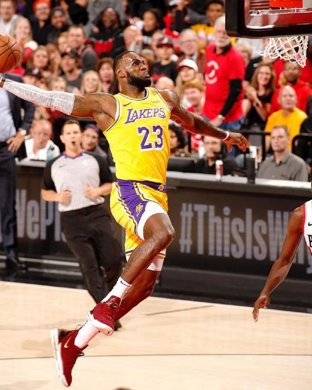 意天空：斯皮可能复出踢罗马，吉尔摩回英格兰接受耻骨痛会诊（意天空：斯皮有望伤愈出战罗马，吉尔摩返英会诊耻骨伤）