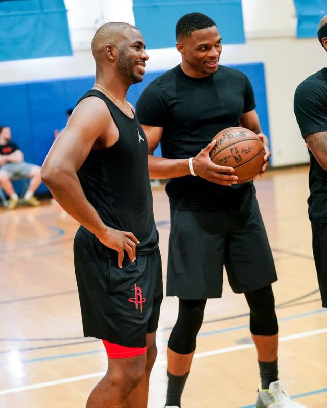 开拓者95-122不敌雷霆，杨瀚森8分4板3助，亚历山大三节37分（雷霆122-95大胜开拓者，杨瀚森8分4板3助，亚历山大三节轰37分）