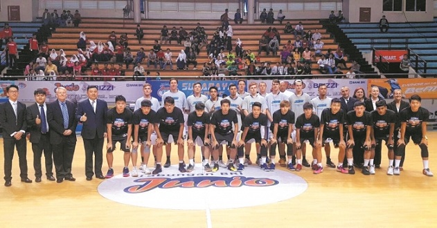 西媒：苏契奇一只脚已踏出皇社大门，球队愿意直接出售他（西媒：苏契奇已接近离队，皇社倾向直接出售他）