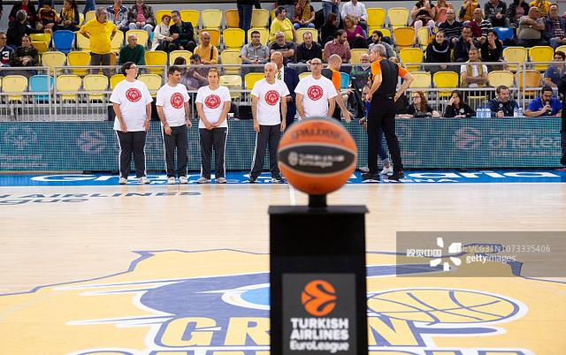 体图：种种迹象表明埃姆雷-詹将会与多特蒙德续约并留队（体图：多重迹象显示埃姆雷-詹将与多特续约并继续留队）