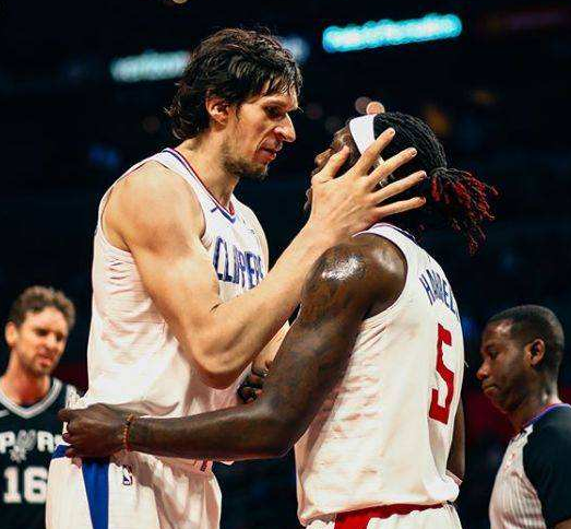 黄希扬：冲超后一直处于兴奋激动状态，身体允许的话会继续踢（黄希扬：冲超后兴奋难消，只要身体允许还想继续踢）