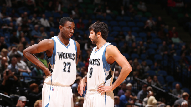 全运会女排比赛：江苏各年龄段实力太强！或包揽成年队青年队冠军（全运会女排：江苏各梯队强势领跑，有望包揽成年组与青年组双冠）